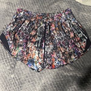 Lululemon hotty hot shorts